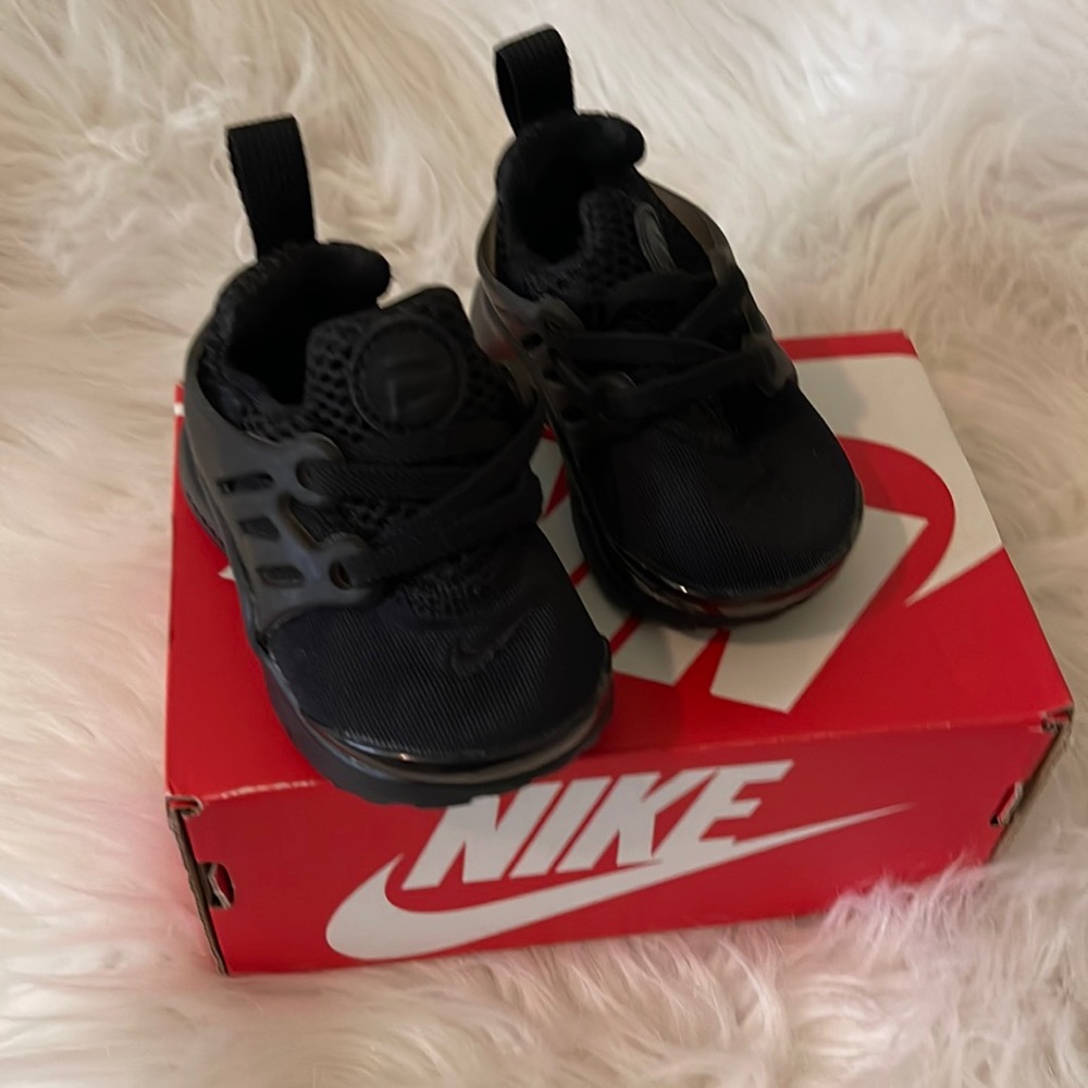 Nike Presto Toddler size 4 Black